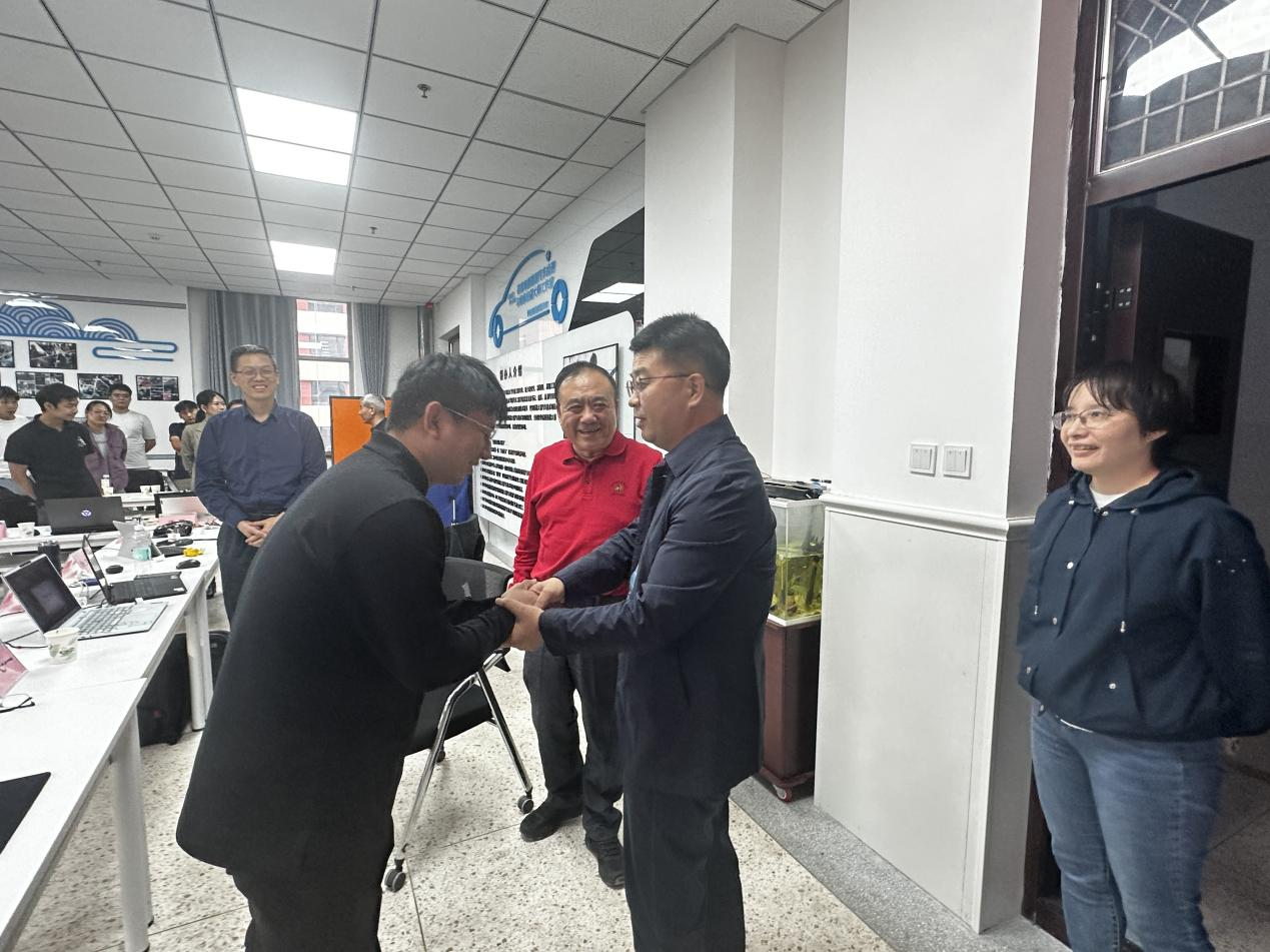 技能之巅 智慧绽放——第47届世界技能大赛汽车技术项目技术总结会在学院召开-新疆交通职业技术学院